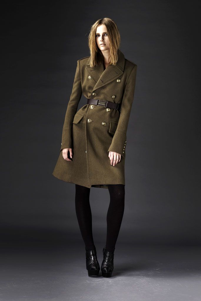 Burberry F/W 10 Look 36