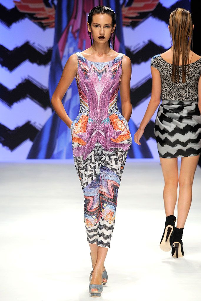 Basso & Brooke S/S 10 Look 89