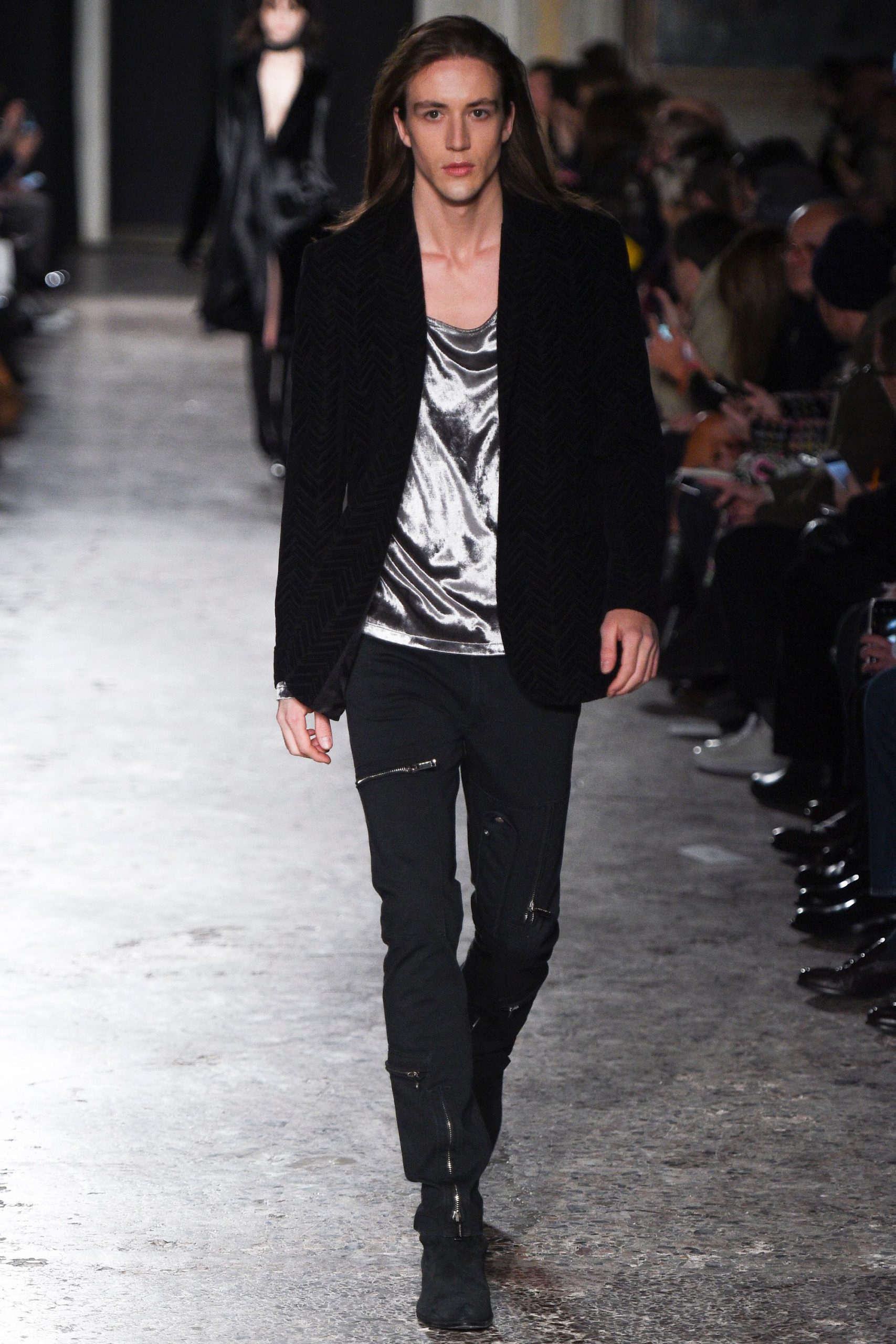 Costume National F/W 16 Menswear Look 234