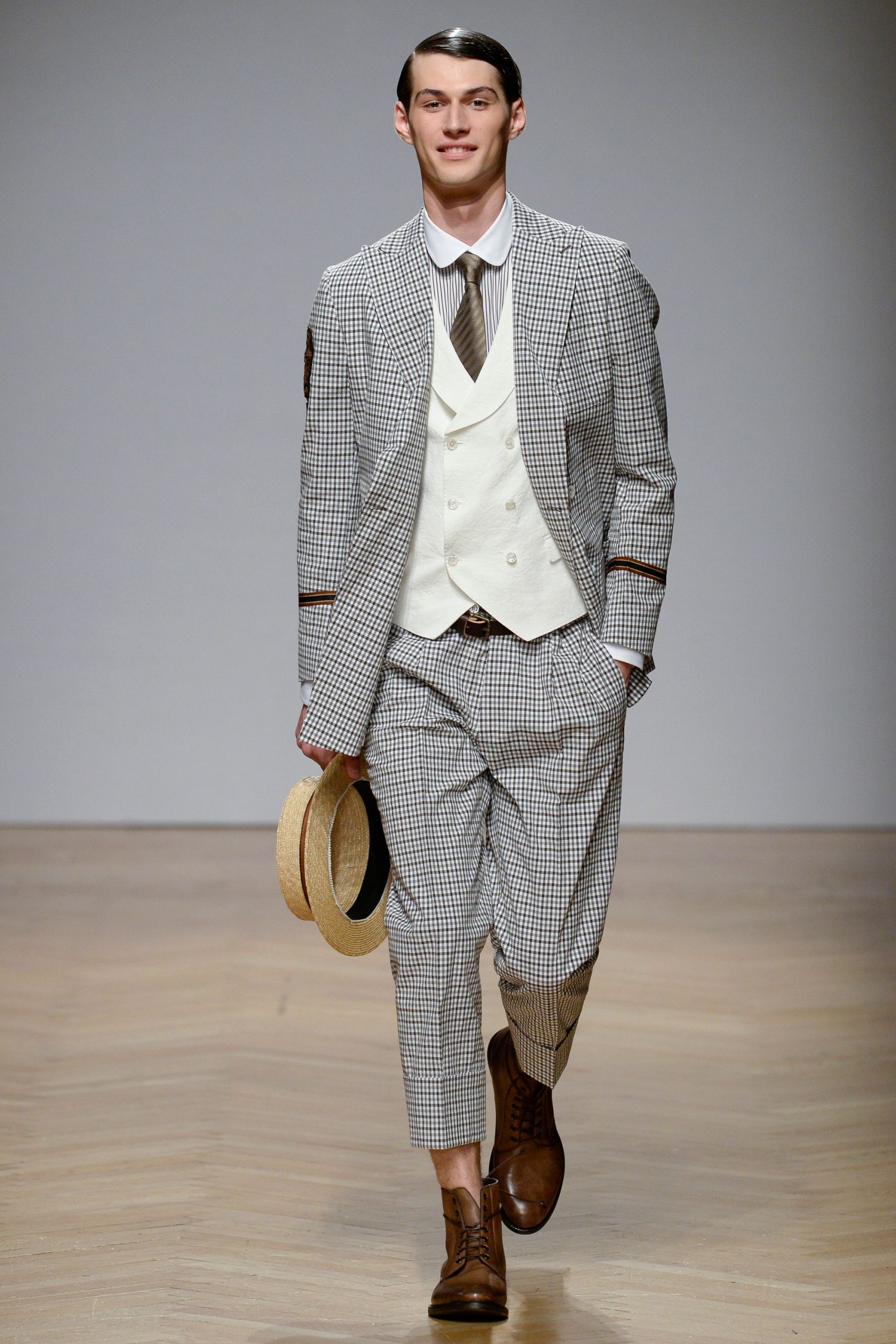 Daks S/S 18 Menswear Look 145