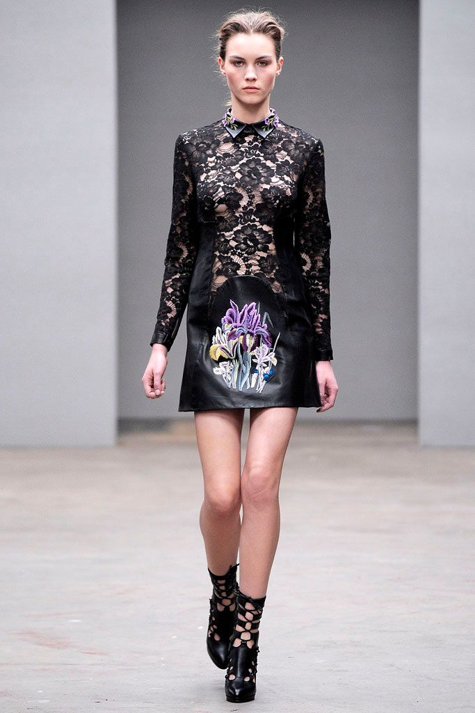 Christopher Kane F/W 10 Look 49