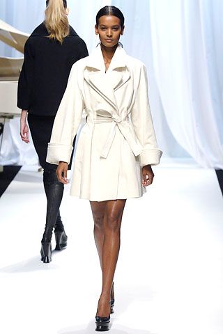 Chalayan F/W 06 Look 21