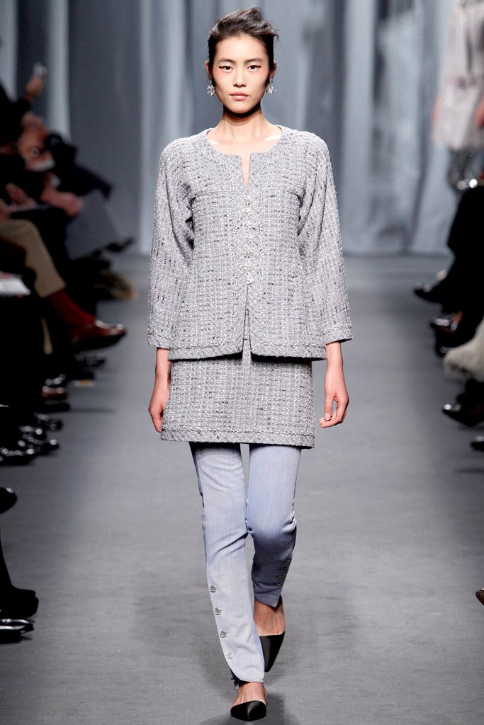 Chanel S/S 11 Couture Look 51