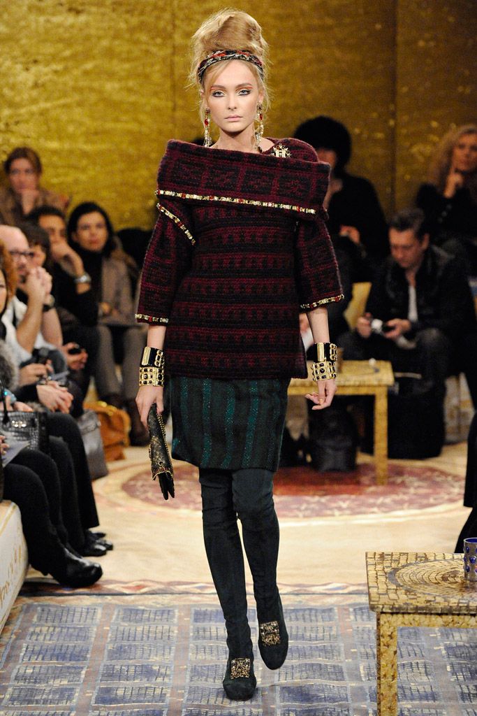 Chanel F/W 11 Look 270