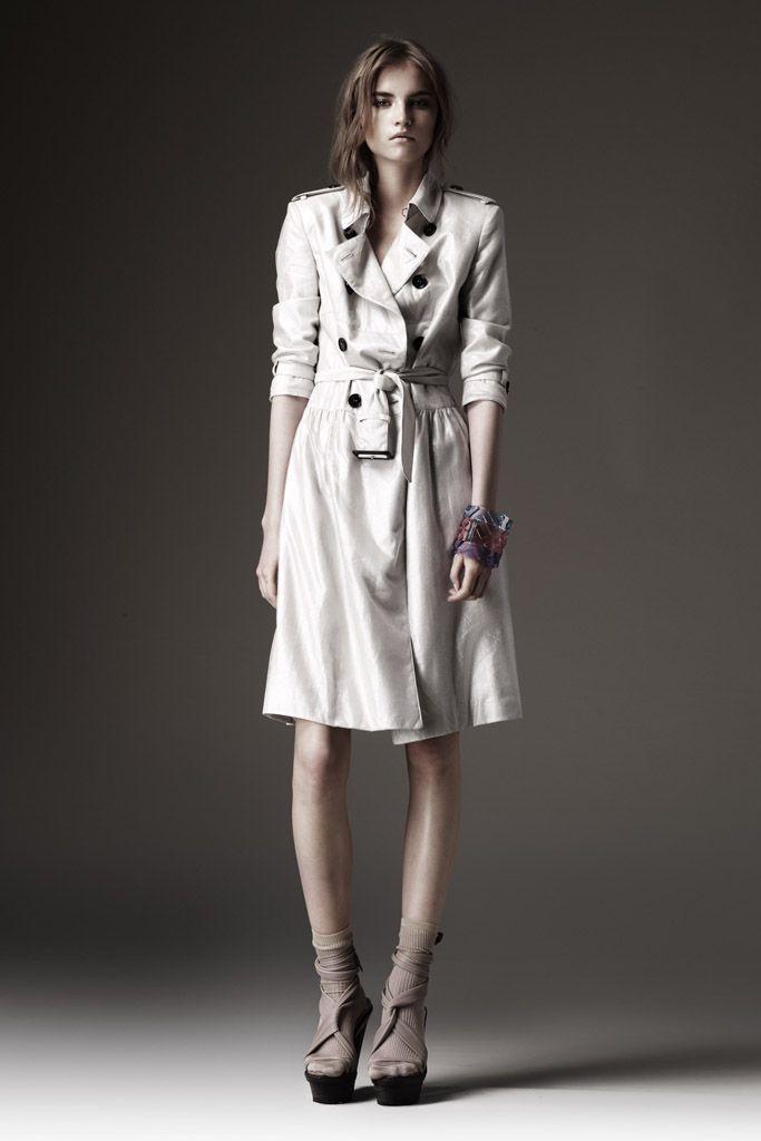 Burberry Resort 10 Look 111