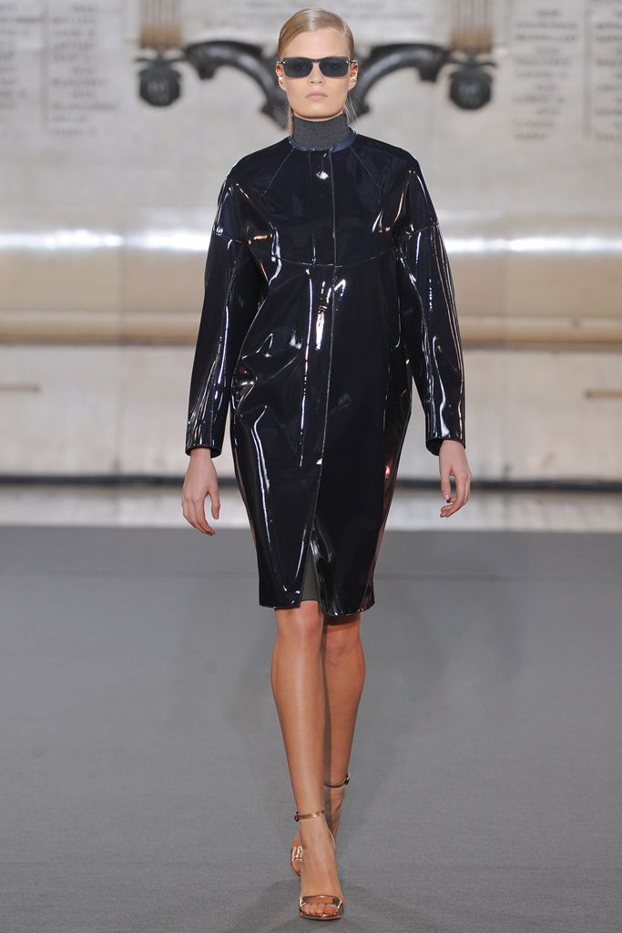 Cédric Charlier F/W 12 Look 111