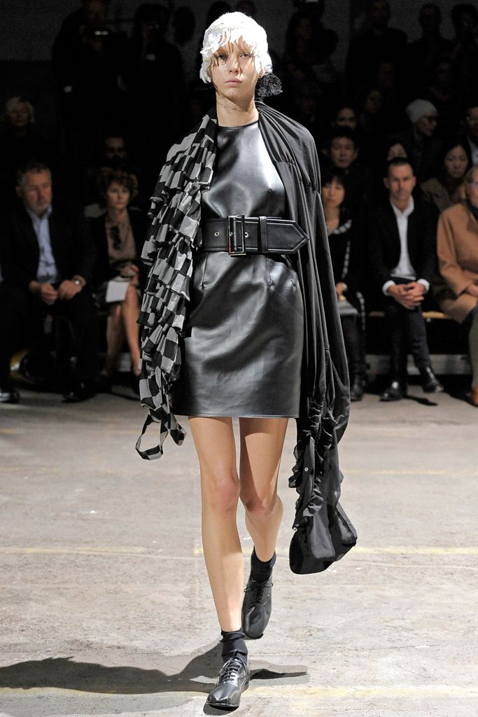 Comme des Garçons S/S 11 Look 212