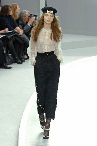 Chanel F/W 08 Look 69