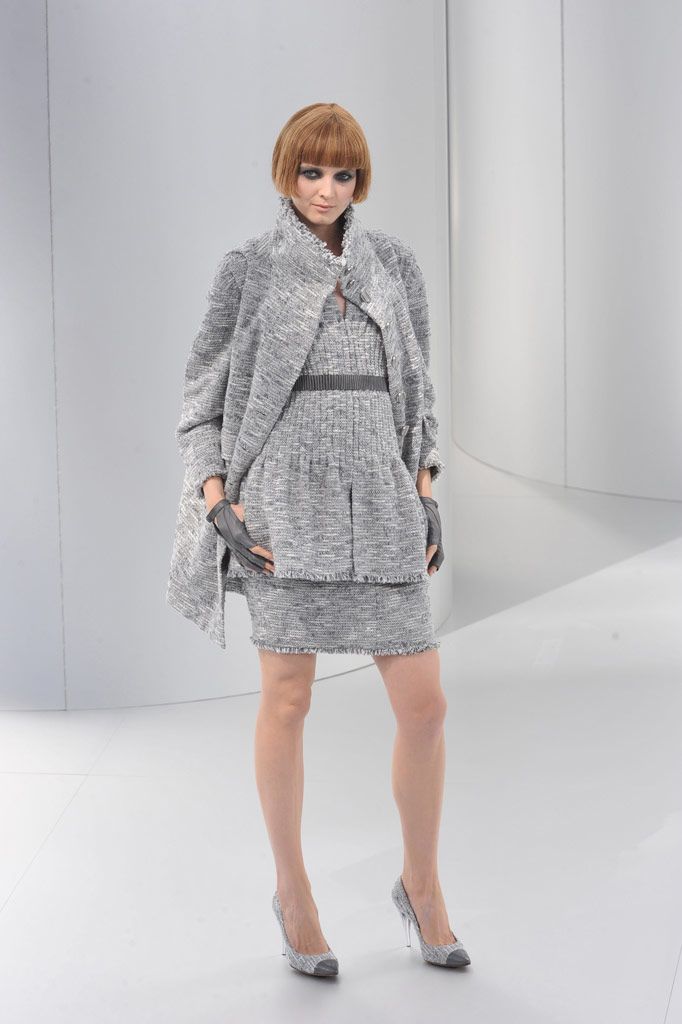 Chanel F/W 08 Couture Look 3