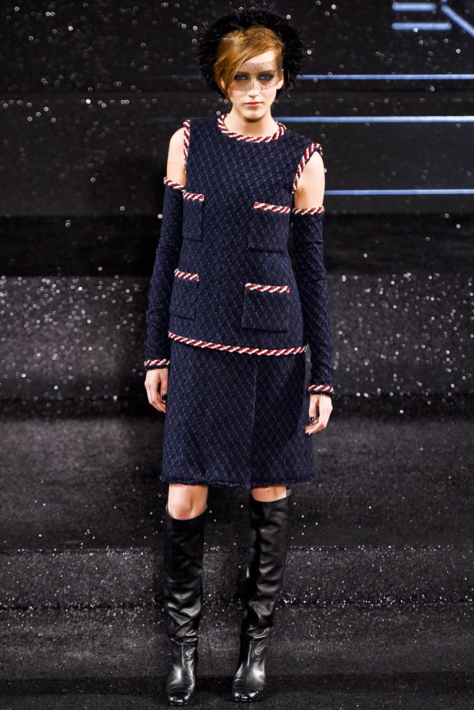Chanel F/W 11 Couture Look 86