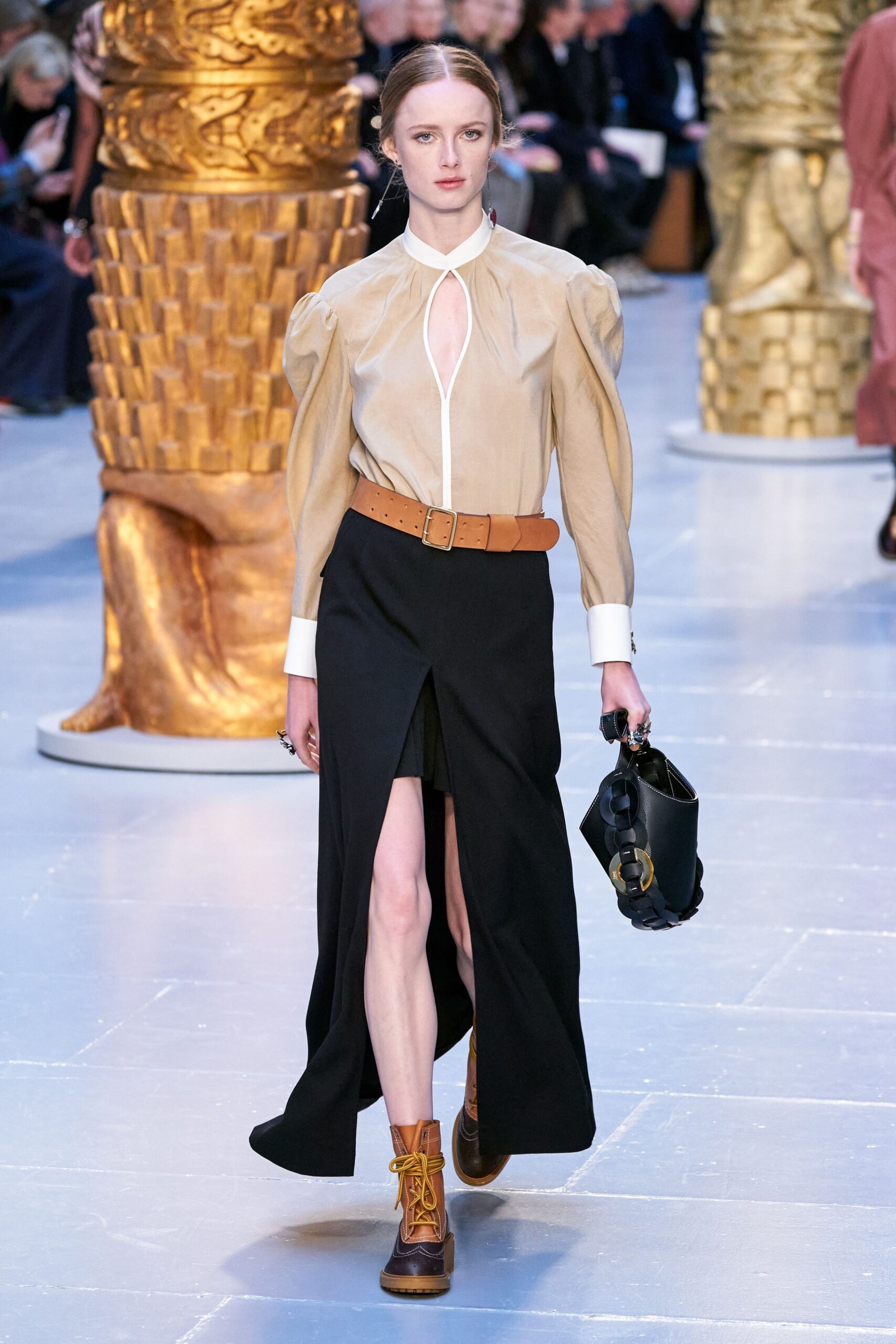Chloé F/W 20 Look 555