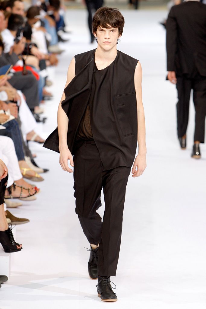 Christian Dior S/S 10 Menswear Look 44