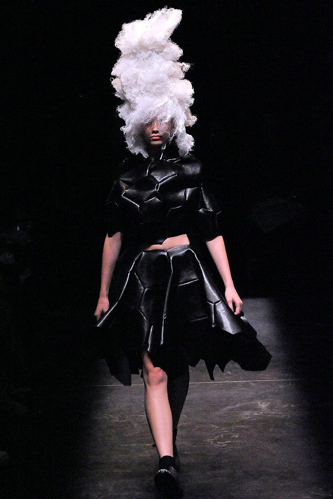 Comme des Garçons S/S 09 Look 138