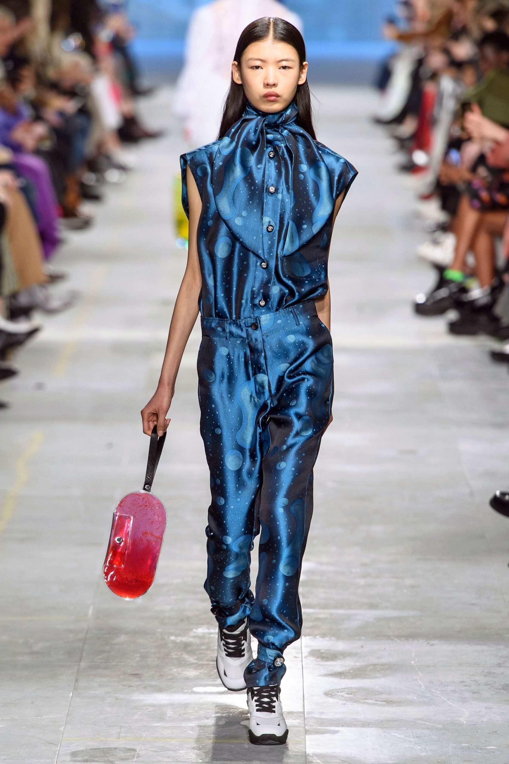 Christopher Kane F/W 19 Look 162