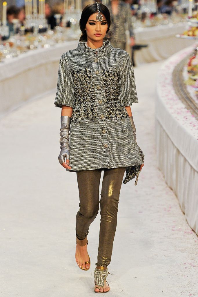 Chanel F/W 12 Look 211