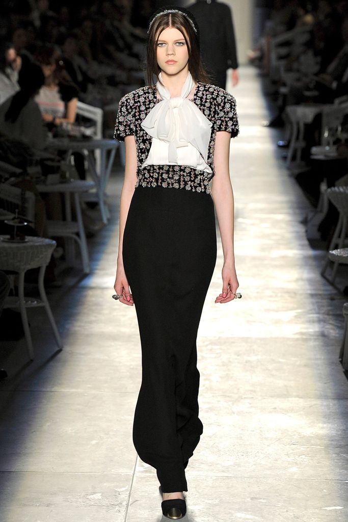Chanel F/W 12 Couture Look 252