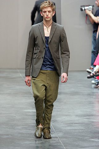 Costume National S/S 05 Menswear Look 31