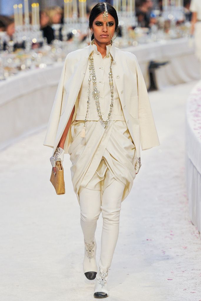 Chanel F/W 12 Look 110