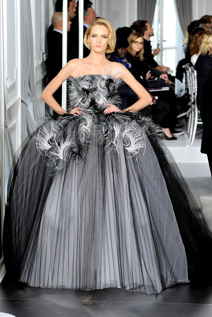 Christian Dior S/S 12 Couture Look 211