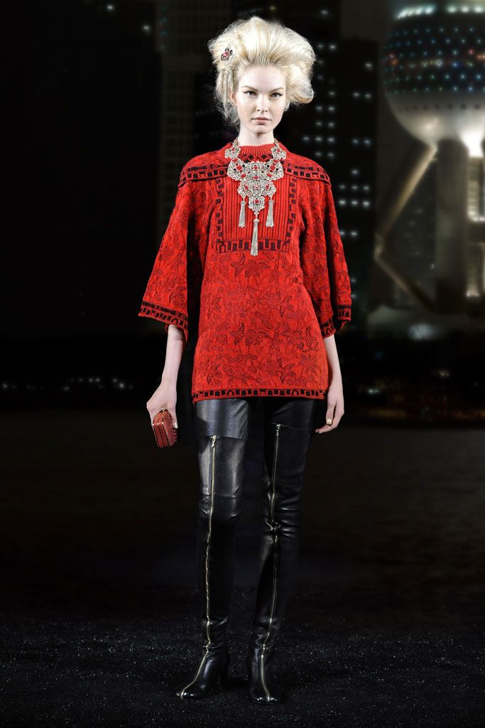 Chanel F/W 10 Look 274