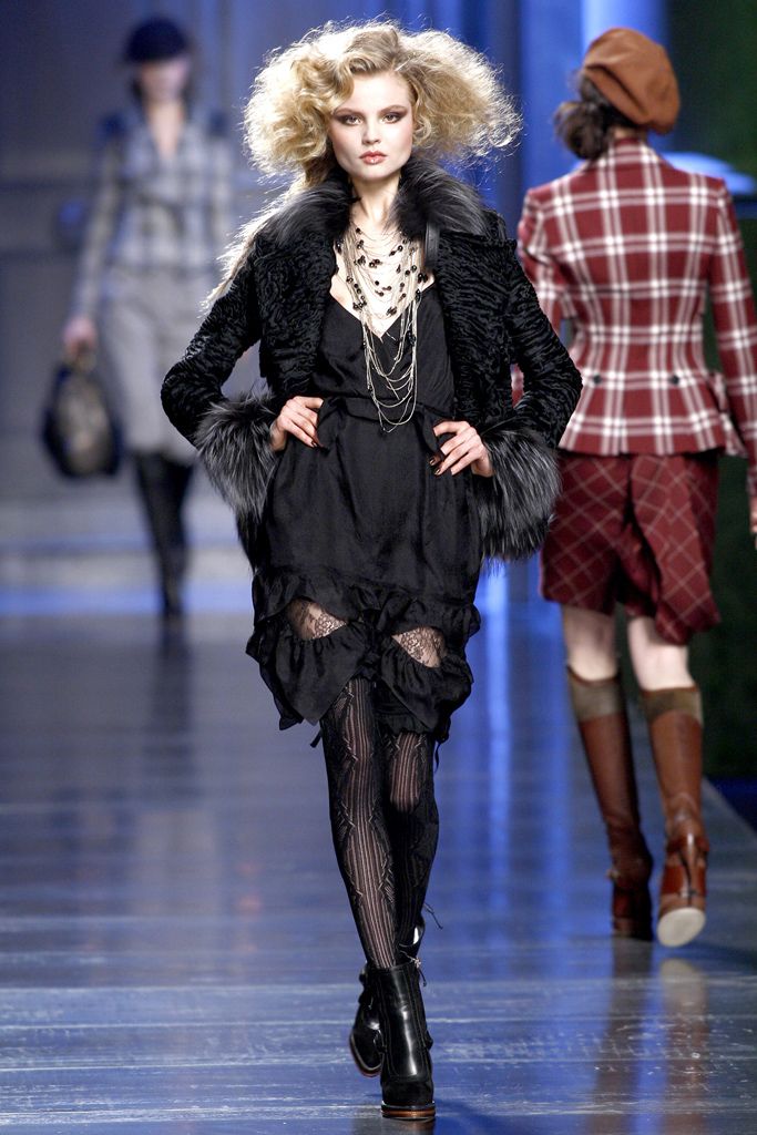 Christian Dior F/W 10 Look 149
