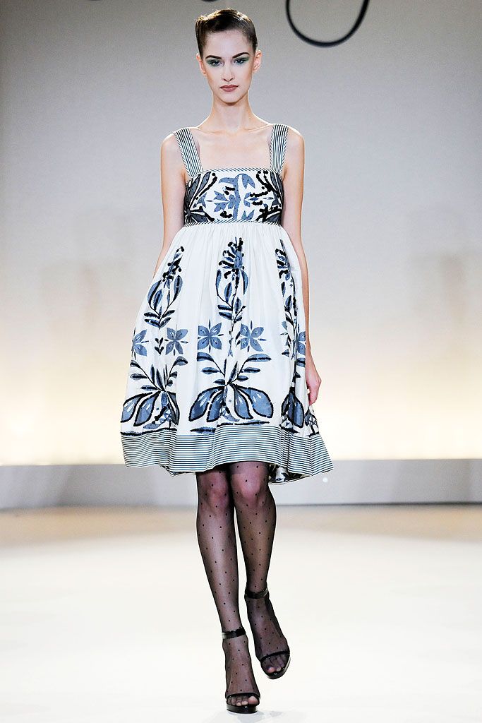 Collette Dinnigan S/S 10 Look 31