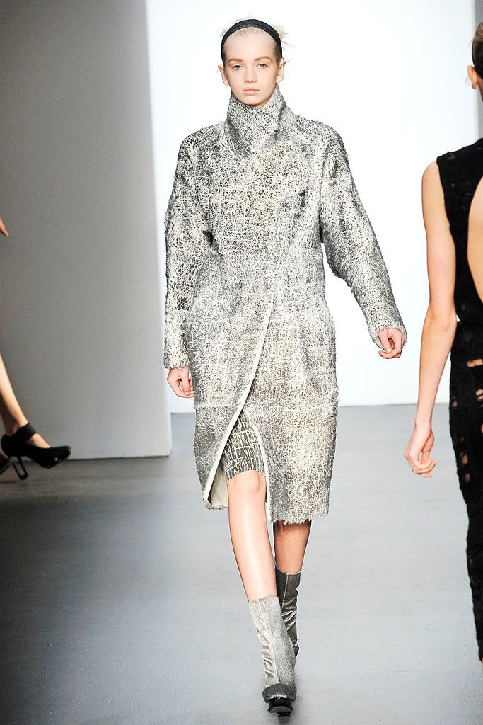 Calvin Klein Collection F/W 09 Look 91