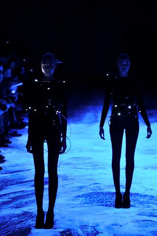 Chalayan F/W 08 Look 294