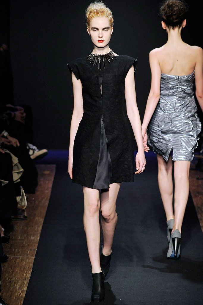 Costume National F/W 09 Look 85