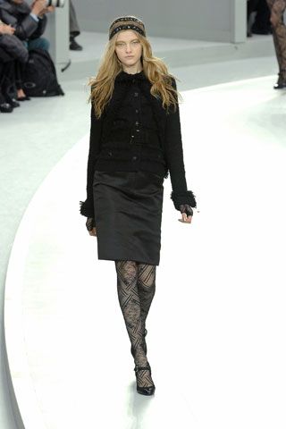 Chanel F/W 08 Look 110