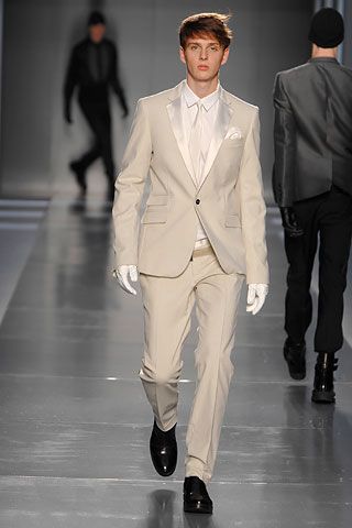 Costume National F/W 07 Menswear Look 83