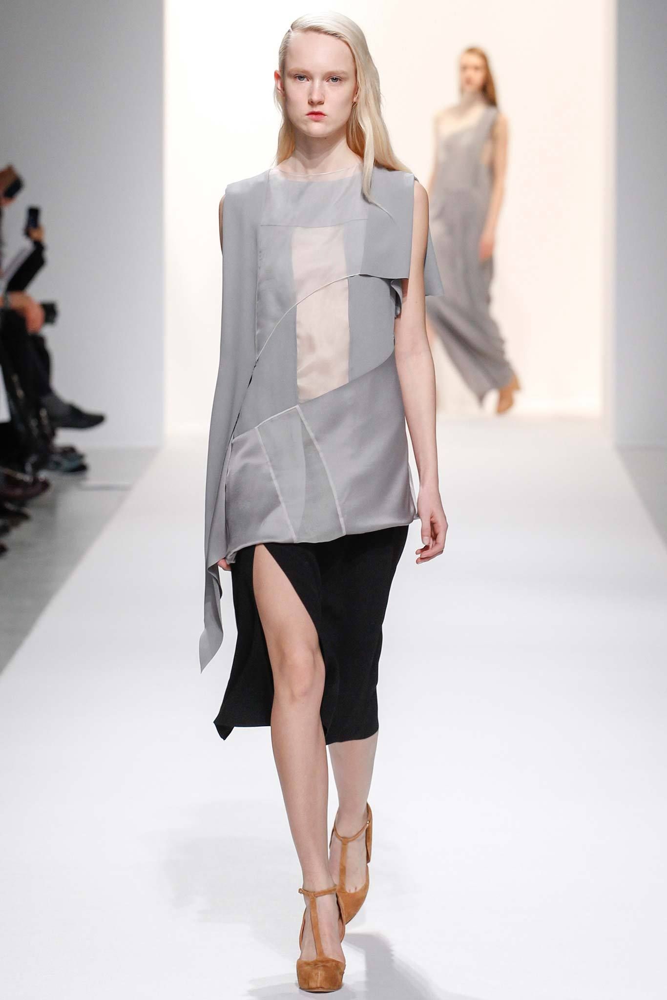 Chalayan F/W 14 Look 147