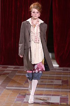 Christian Lacroix F/W 04 Look 59