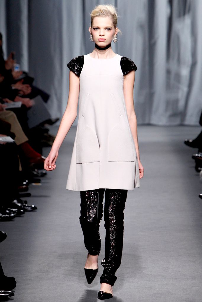Chanel S/S 11 Couture Look 118