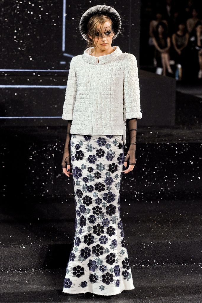 Chanel F/W 11 Couture Look 355