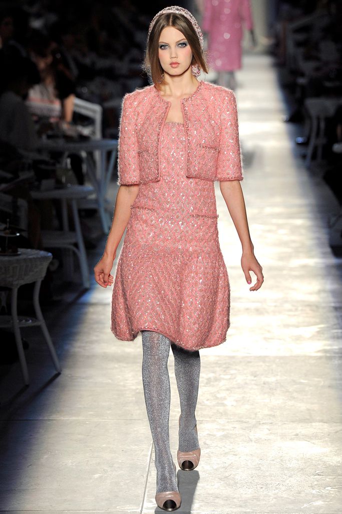 Chanel F/W 12 Couture Look 105