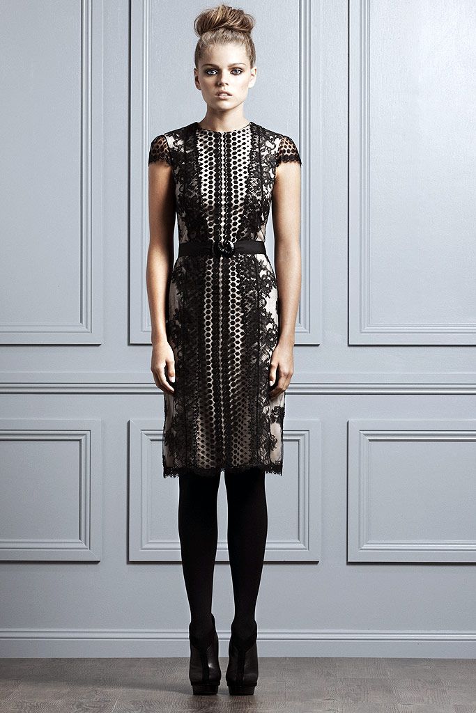 Collette Dinnigan F/W 10 Look 66