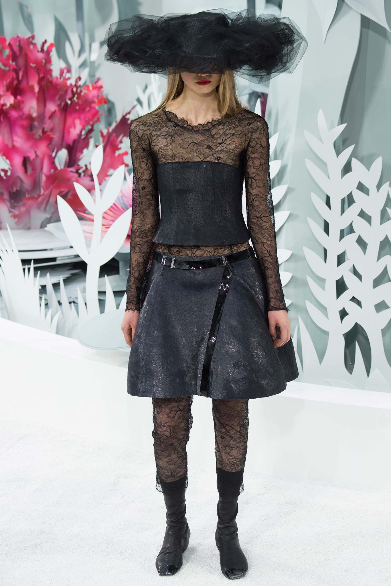 Chanel S/S 15 Couture Look 316