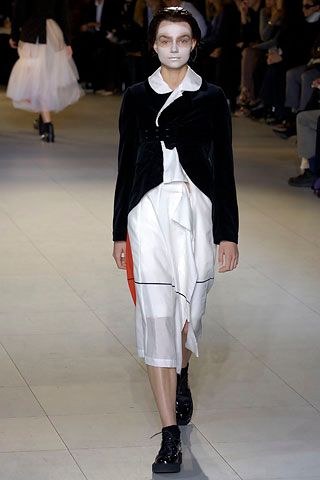 Comme des Garçons S/S 07 Look 239