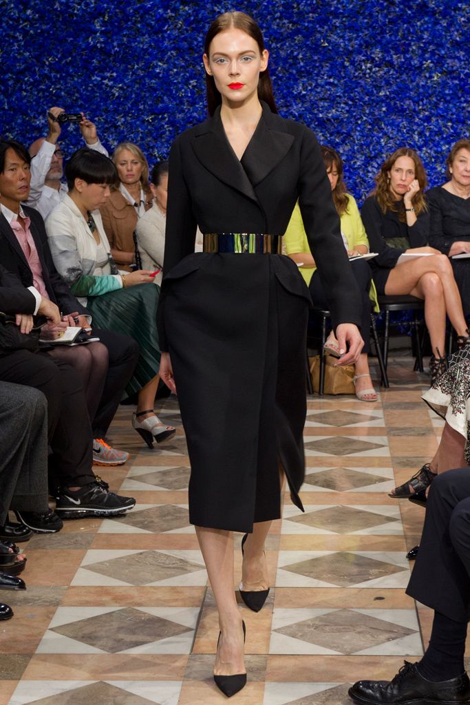 Christian Dior F/W 12 Couture Look 17