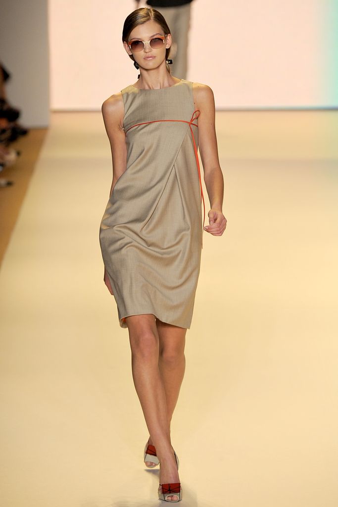 Carolina Herrera S/S 11 Look 181