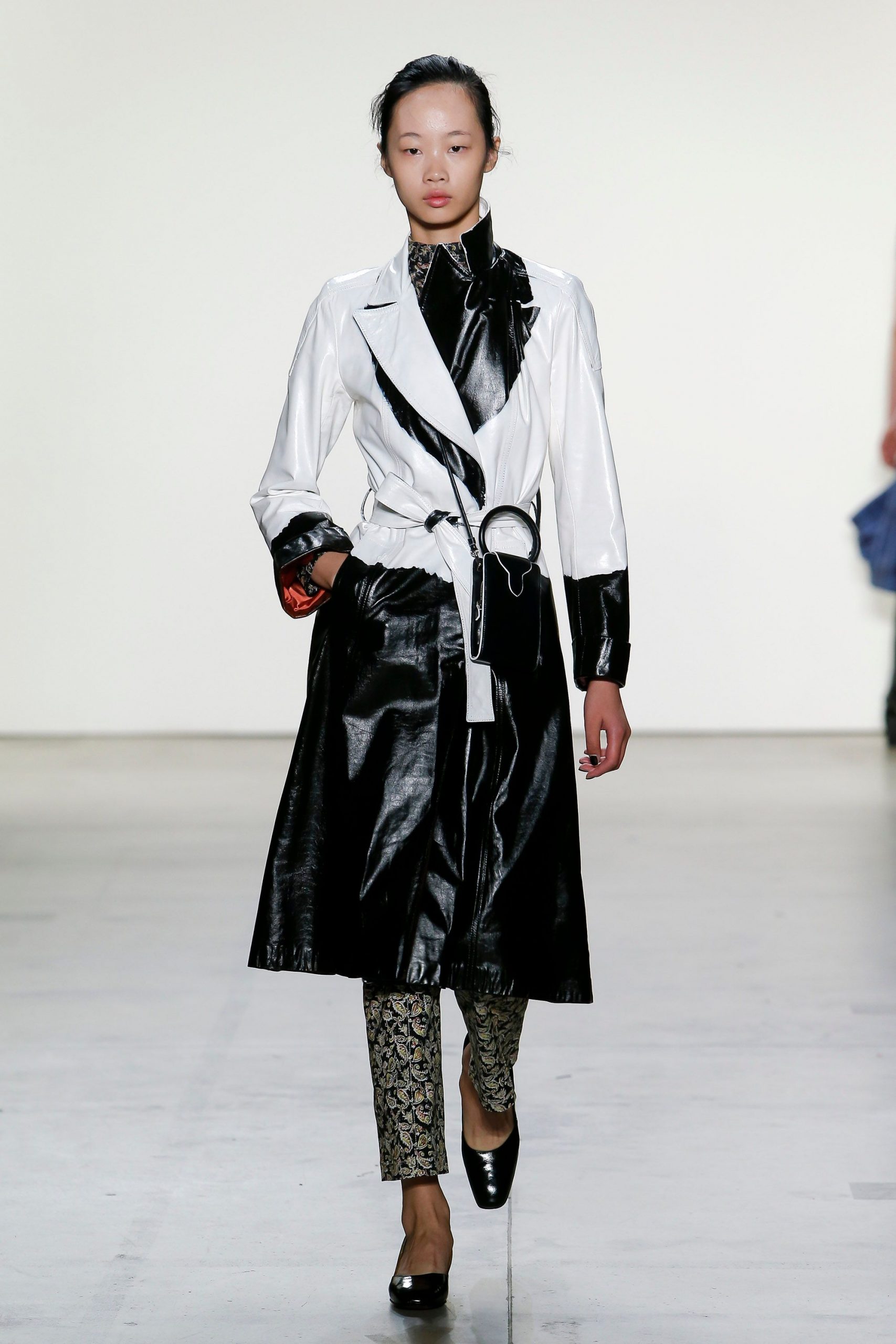 Creatures of the Wind S/S 18 Look 60