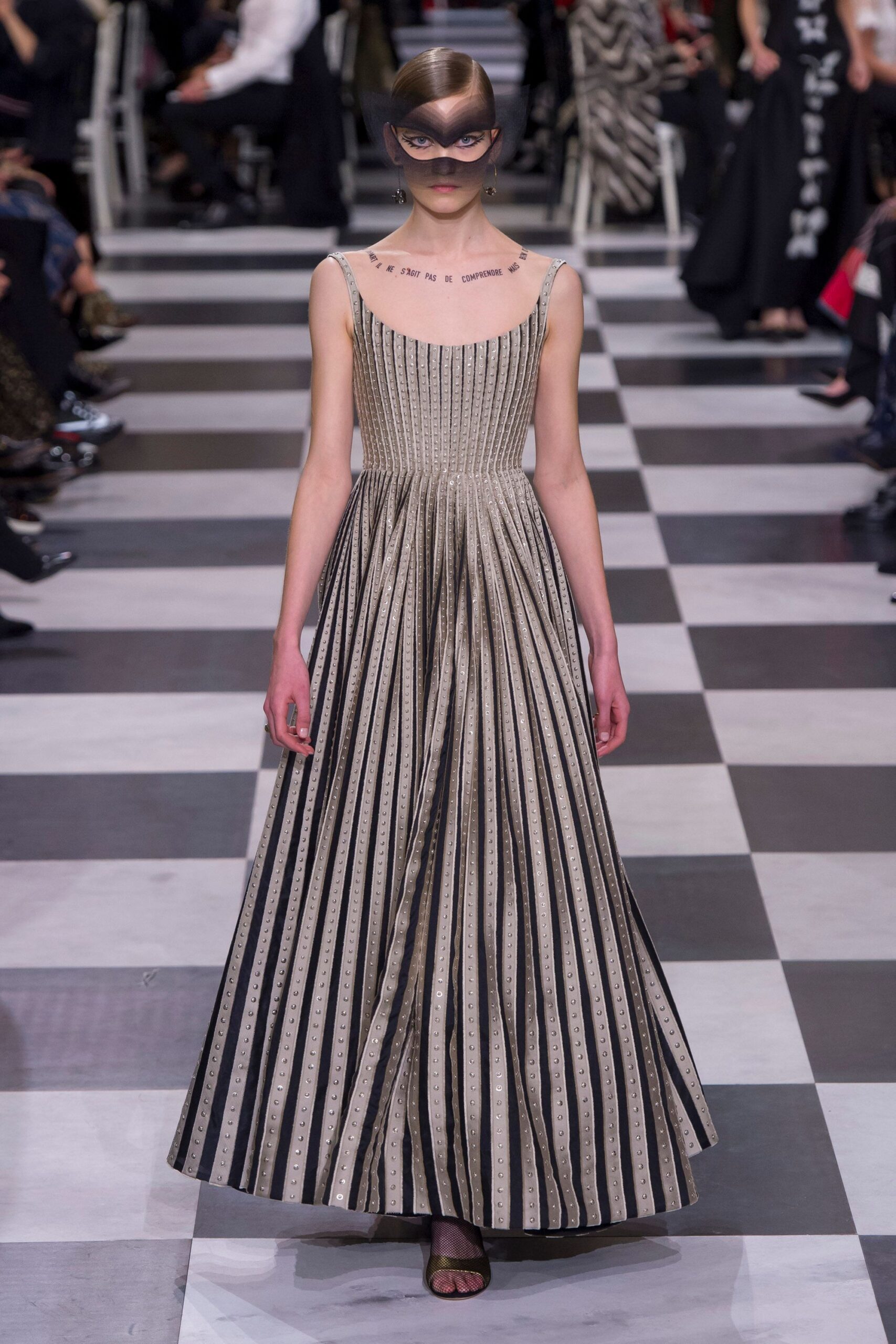 Christian Dior S/S 18 Couture Look 507