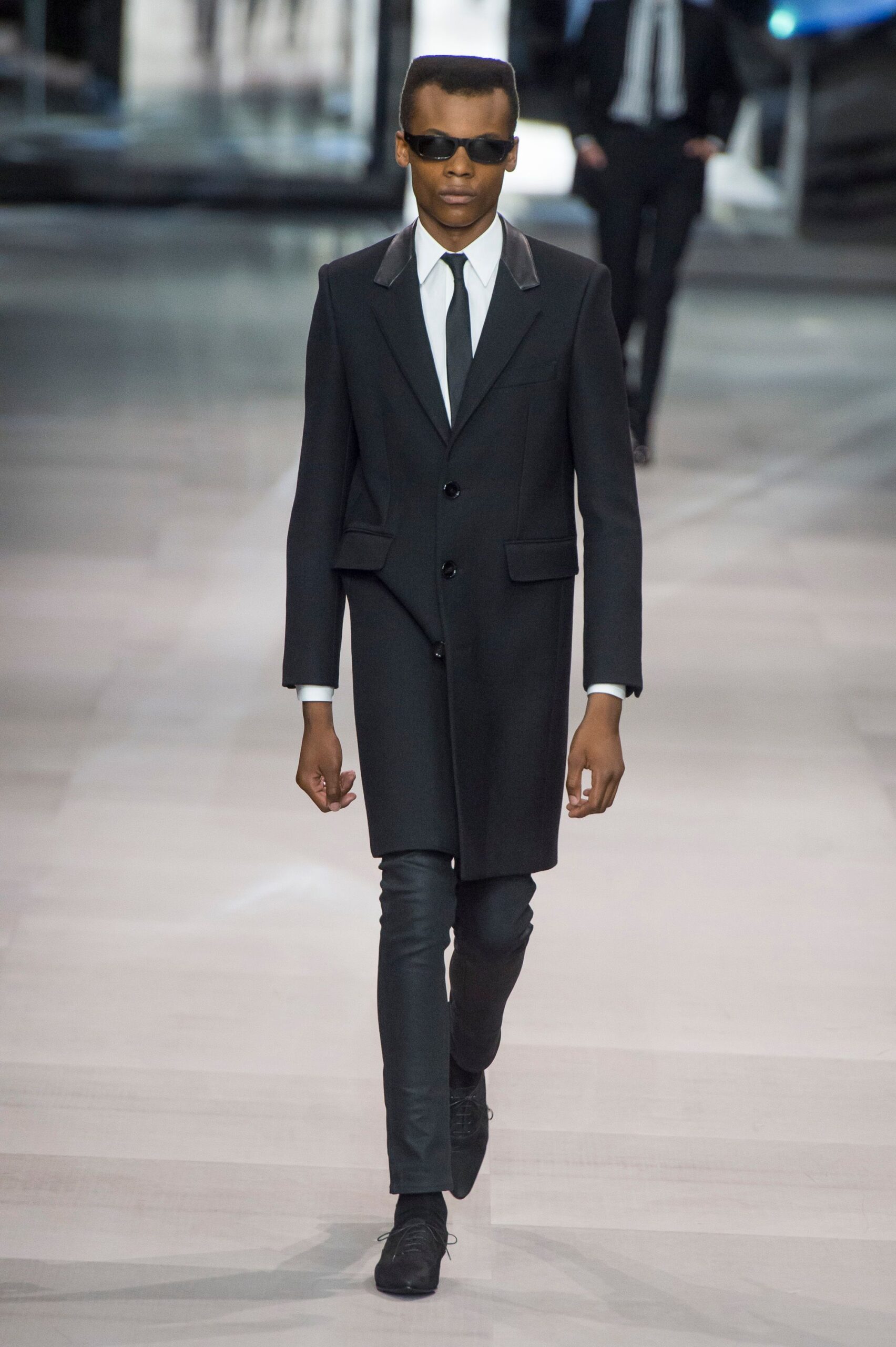 Celine S/S 19 Look 472