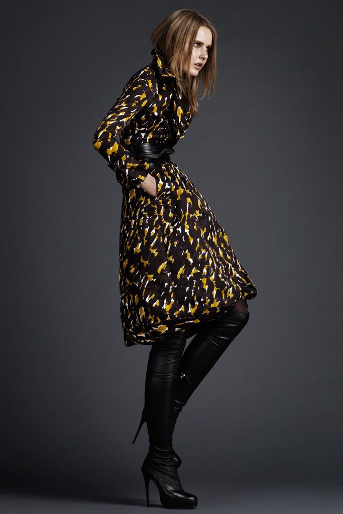 Burberry F/W 11 Look 146