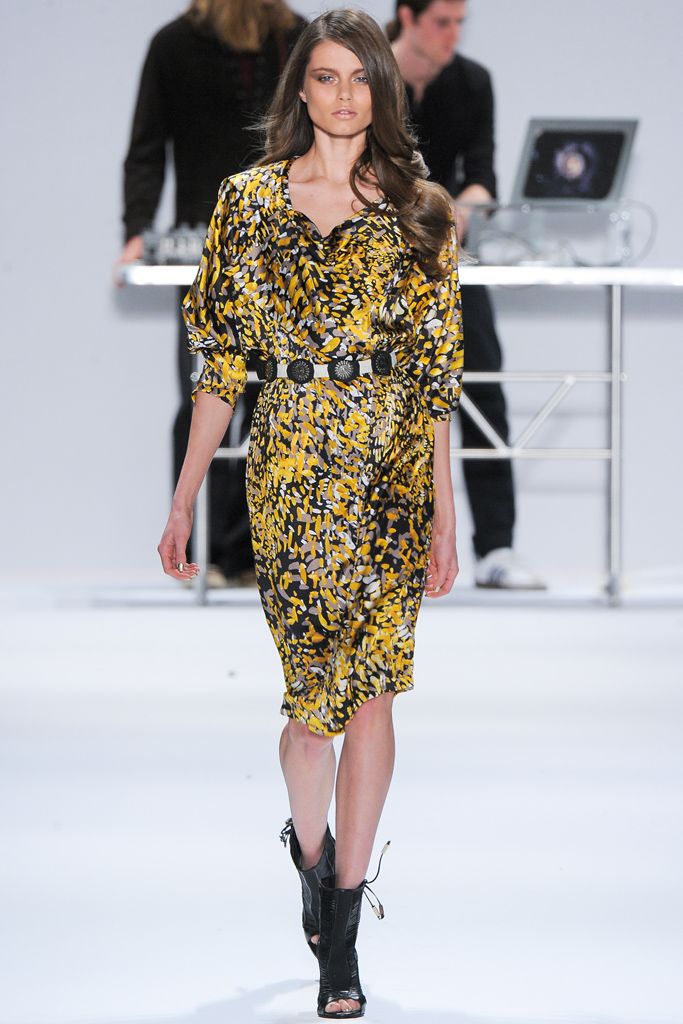 Carlos Miele F/W 12 Look 136