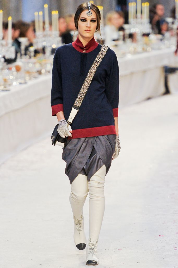 Chanel F/W 12 Look 140