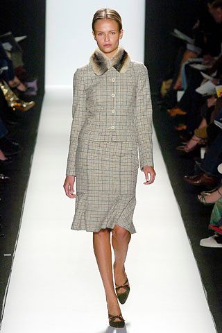 Carolina Herrera F/W 05 Look 112