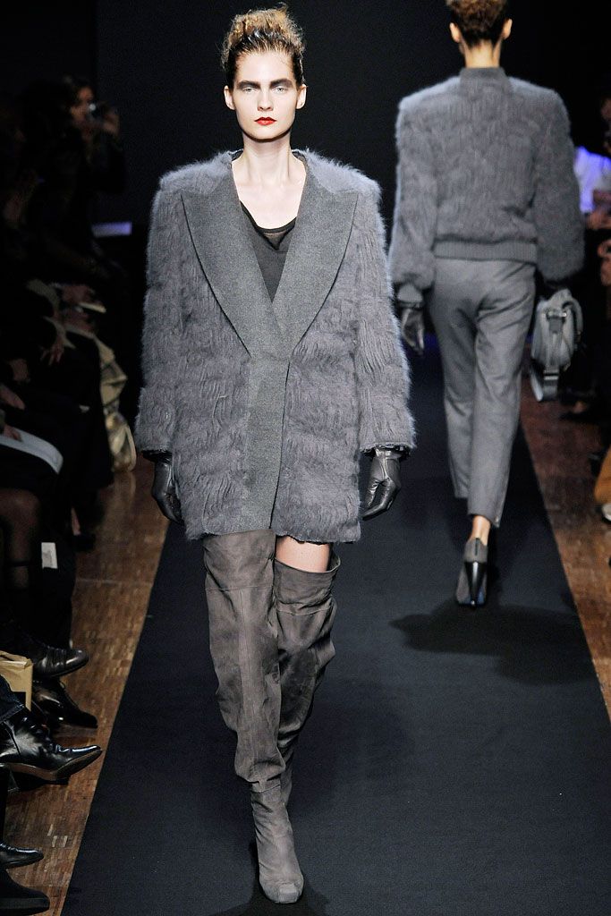 Costume National F/W 09 Look 26