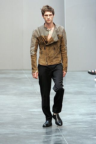Costume National S/S 05 Menswear Look 5